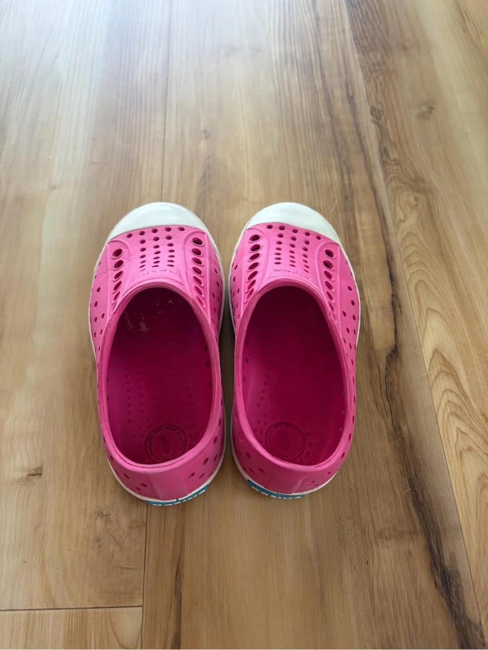 Native kids Jefferson water friendly slip on sneaker
